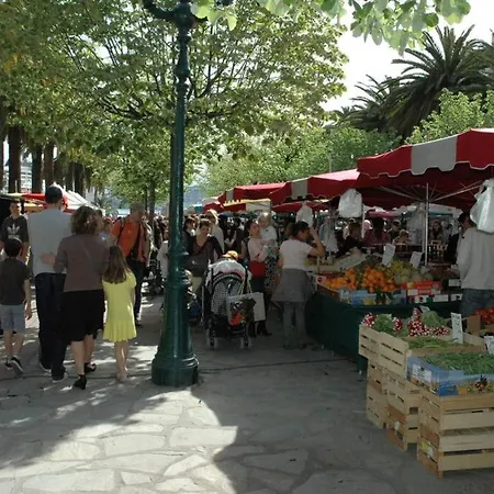 T2 Type New Yorkais Аяччо