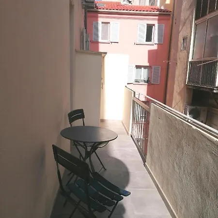 T2 Type New Yorkais * Аяччо