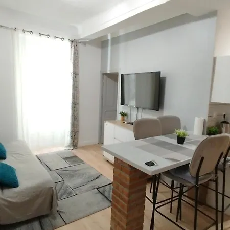 T2 Type New Yorkais Lägenhet Ajaccio (Corsica)